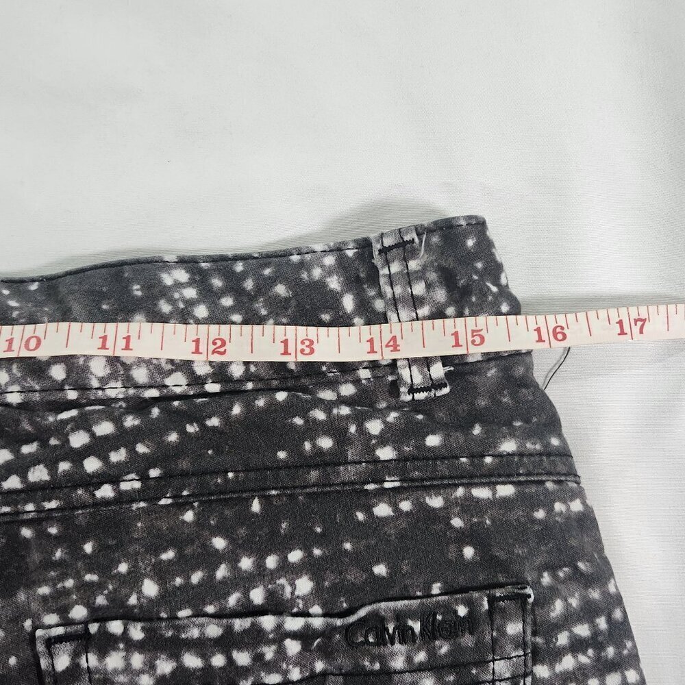 Calvin Klein Shorts Black and White Size 8 Lot B - Picture 3 of 4